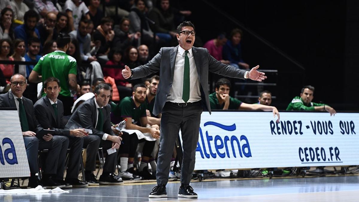 Fotis Katsikaris, durante el encuentro frente al Dijon.