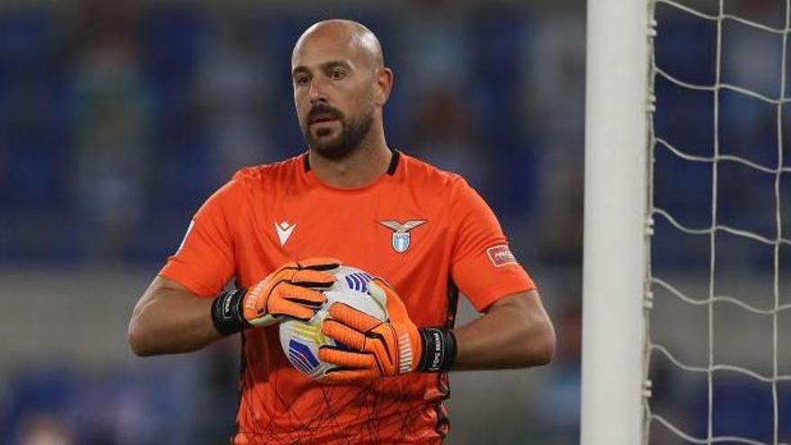 Pepe Reina ha jugado la última temporada en la Lazio italiana y está a punto de cumplir 40 años.