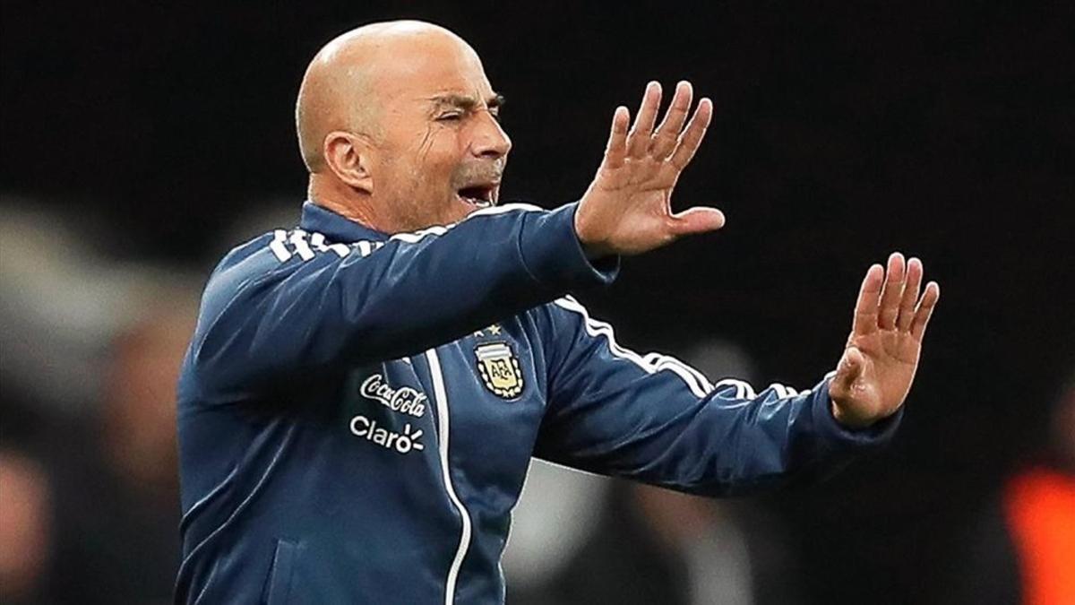 Jorge Sampaoli sigue su vuelta por Europa para contactar con futbolistas argentinos