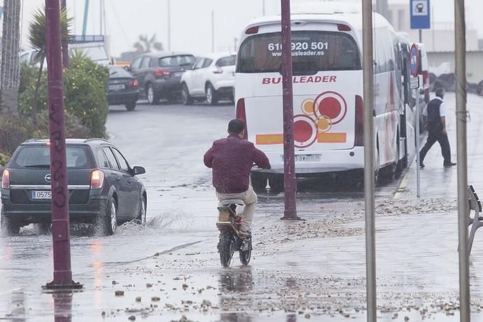 FUERTEVENTURA - LLUVIAS EN FUERTEVENTURA - 01- 12-17