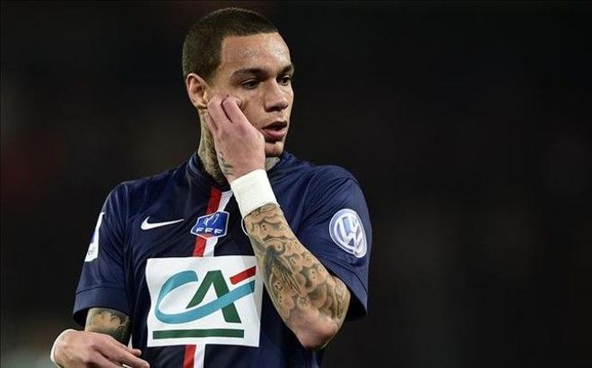 Gregory Van der Wiel - 6 millones (2012-13).jpg