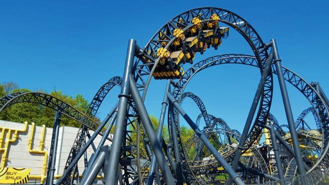 The Smiler, Alton Towers, Reino unido