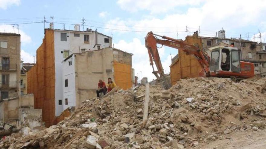 Los derribos han generado un amplio espacio despejado en la zona de El Partidor.