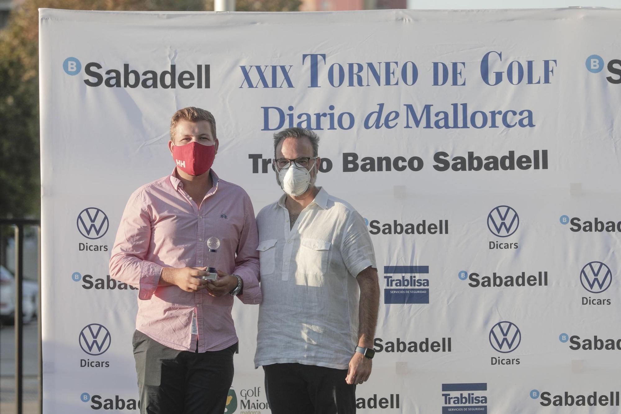 Los ganadores del XXIX Torneo Diario de Mallorca Trofeo Banco Sabadell dan su último golpe