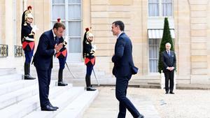 Sánchez i Macron es fiquen mà