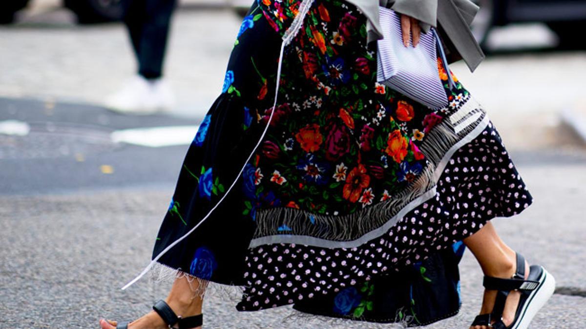 Las sandalias planas y con toques deportivos que triunfan en el 'street style' de Nueva York