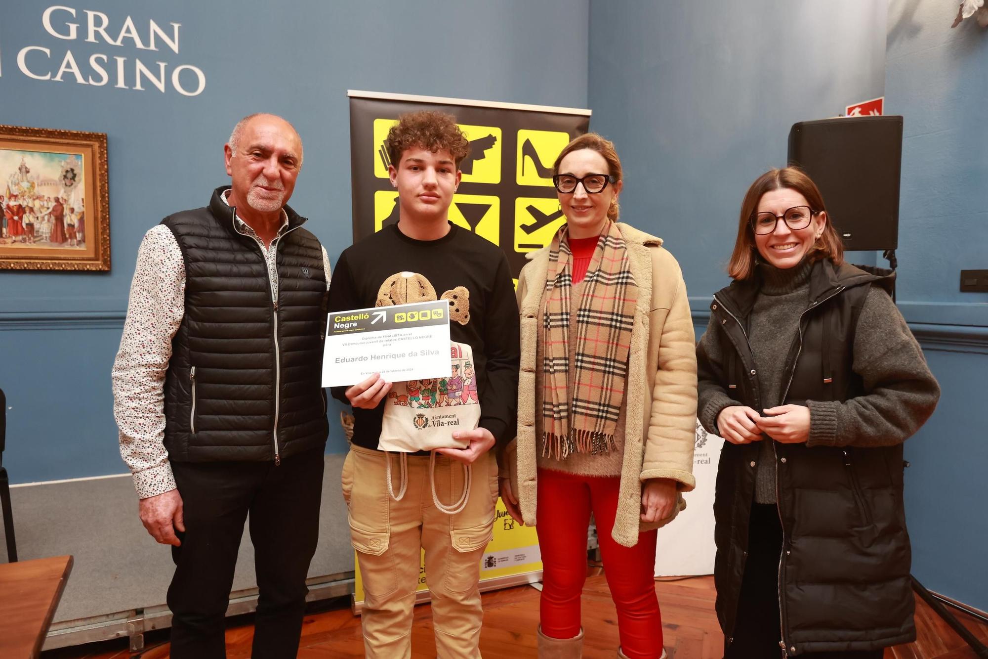 Las imágenes de la entrega en Vila-real de los premios a los relatos juveniles de Castelló Negre