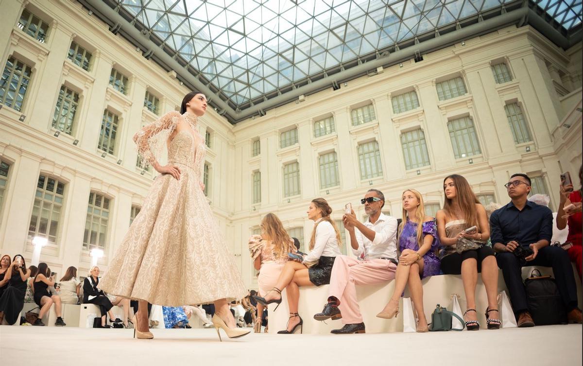Desfile de Hannibal Laguna en el Palacio de Cristal de Cibeles
