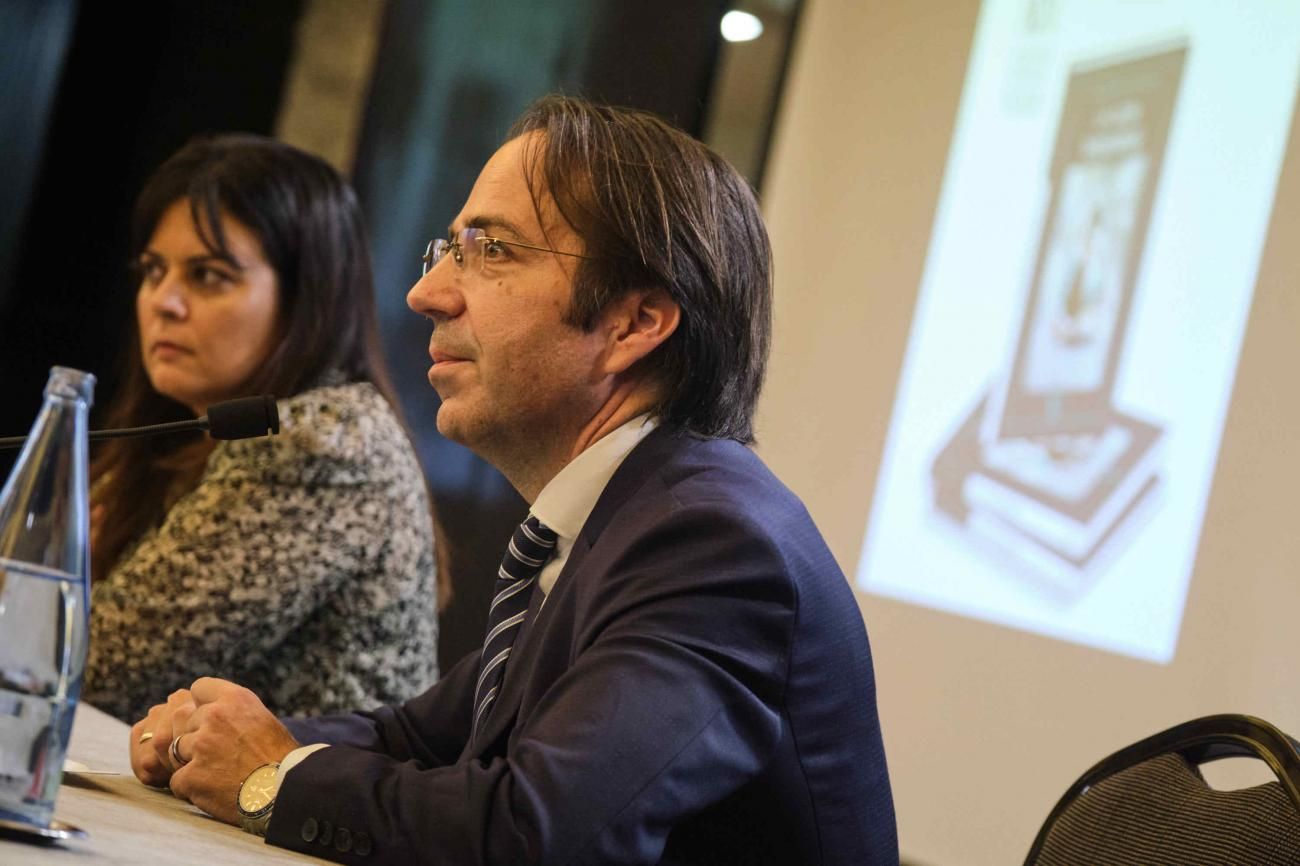 Presentación del nuevo libro de Gerardo Pérez en el Casino de Tenerife