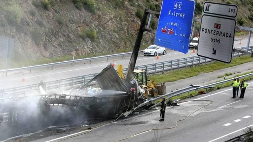 Fallece tras incendiarse su camión en Ponferrada