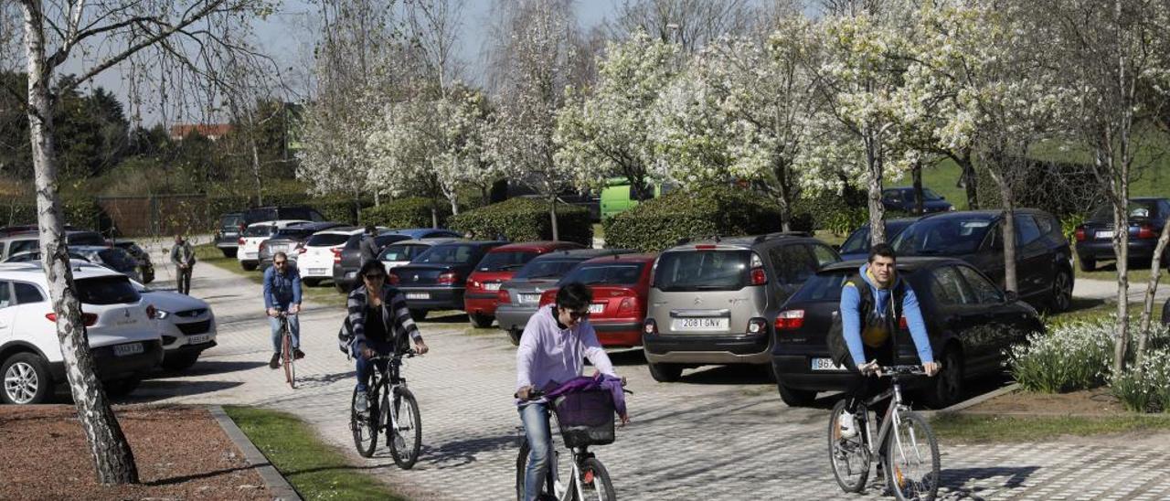 Primavera sin paraguas y con chaquetina en Asturias