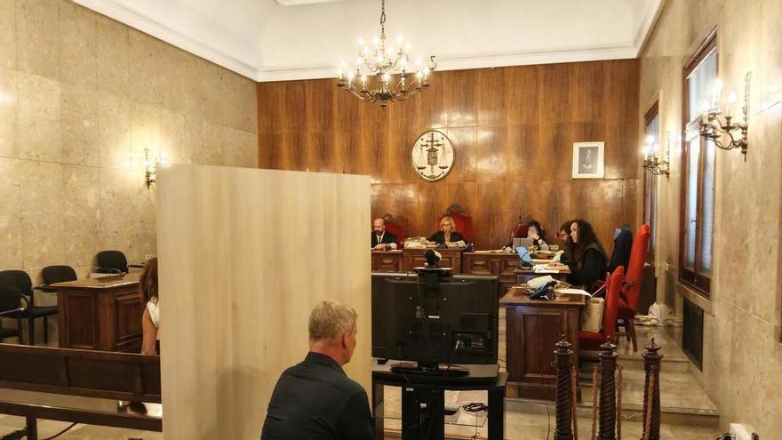 Piden 12 años de cárcel por violar a una mujer con una posible sumisión química en Palma: "Estaba demasiado mal para ser solo por el alcohol"