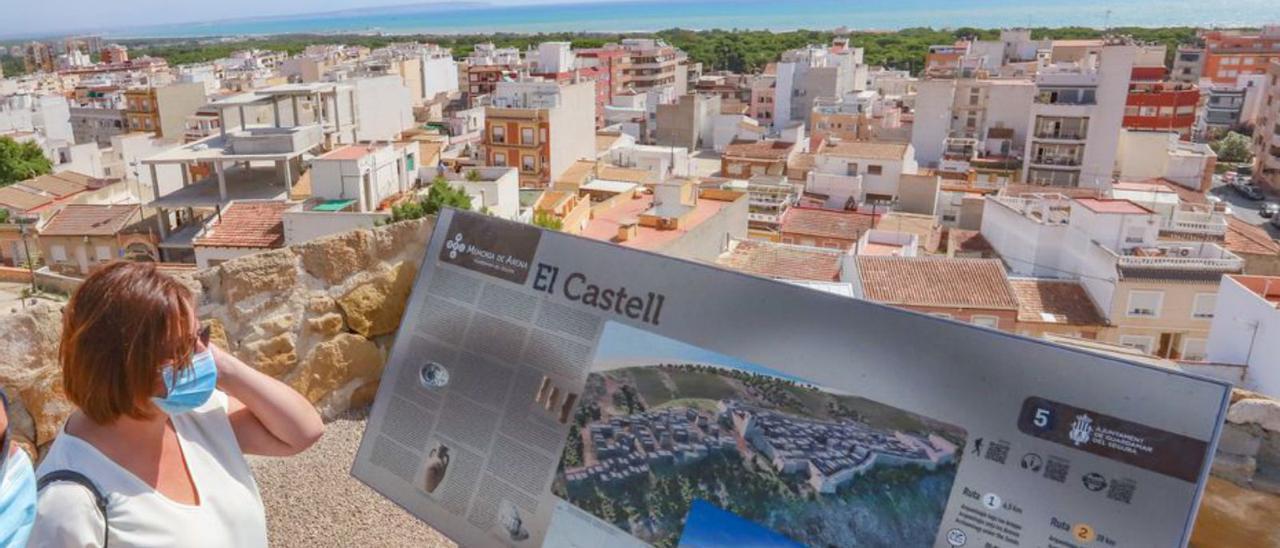 Vista de Guardamar del Segura desde el Castillo.  | TONY SEVILLA