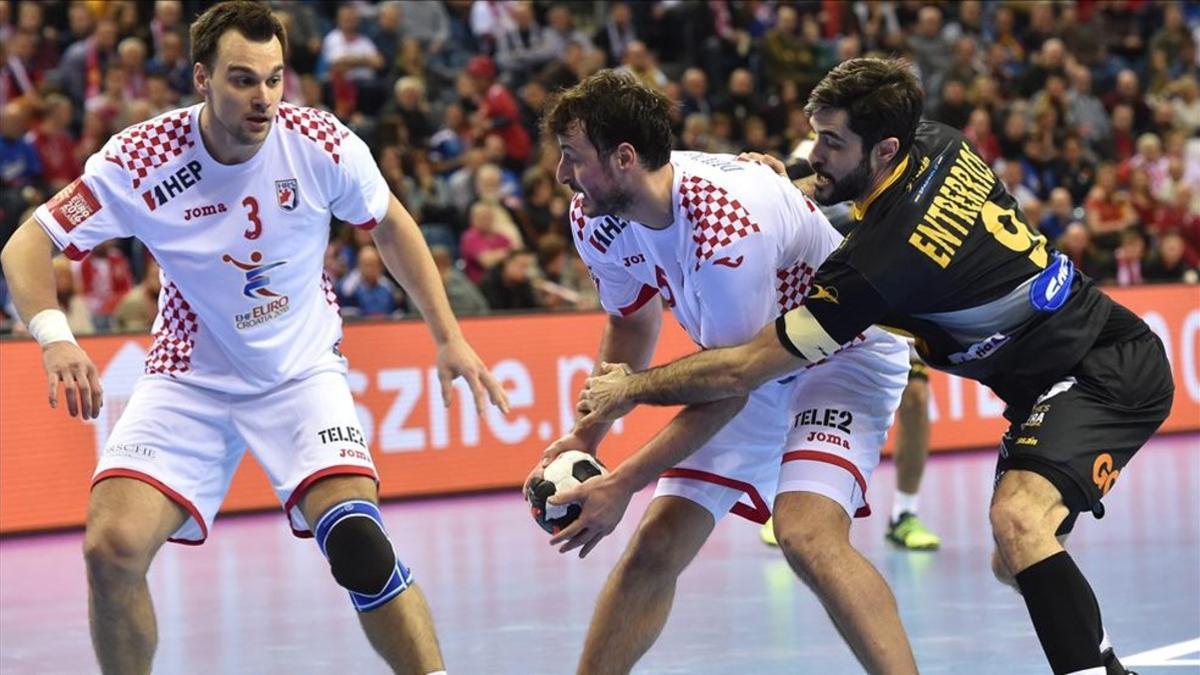 España derrotó a Croacia en las 'semis' del pasado Europeo de Polonia (33-29)