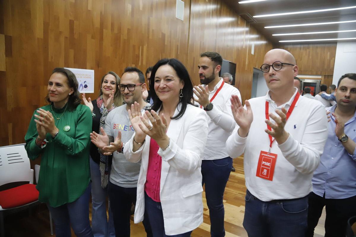El PSOE de Córdoba mantiene los tres parlamentarios de 2022