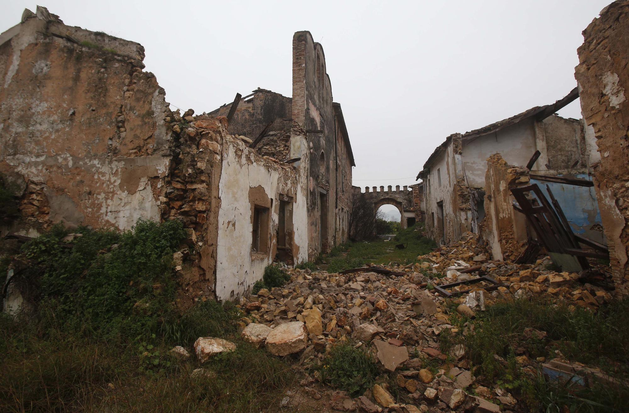 El poblado abandonado de Berfull, una cita con el pasado