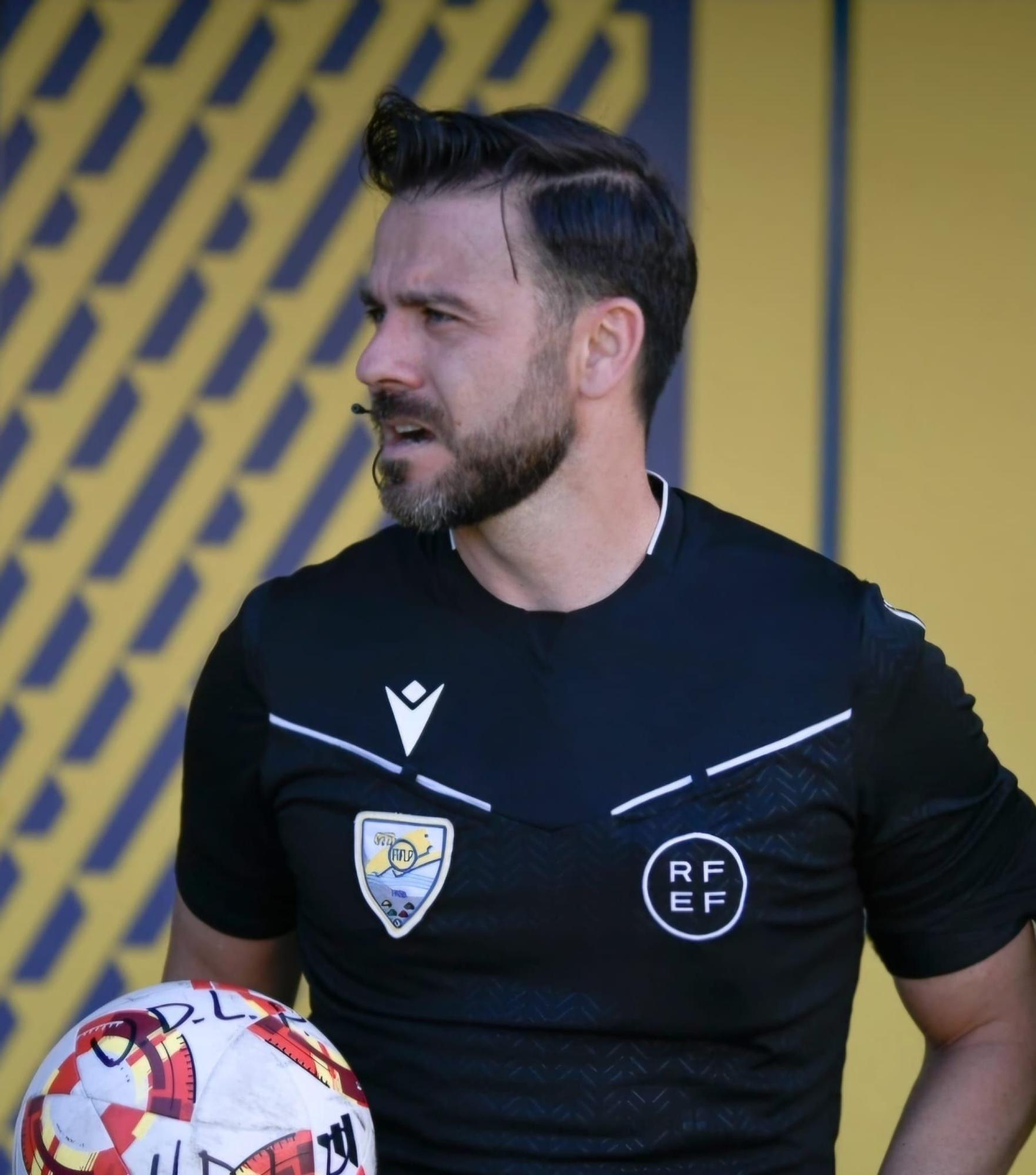 Domingo Sosa Gómez, árbitro de Tercera División