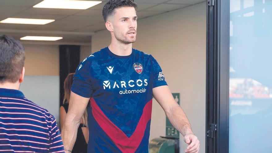 Alfonso Pastor espera su oportunidad