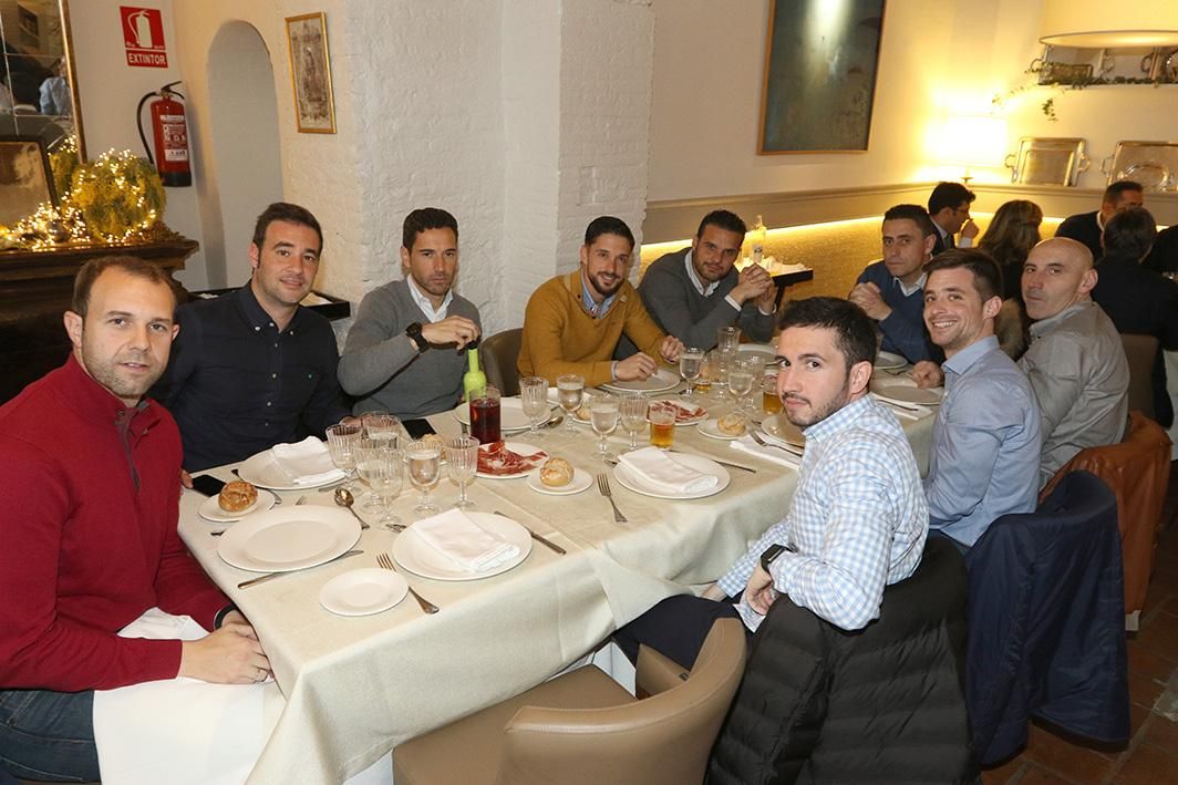 Almuerzo de unión entre consejo y jugadores del Córdoba CF