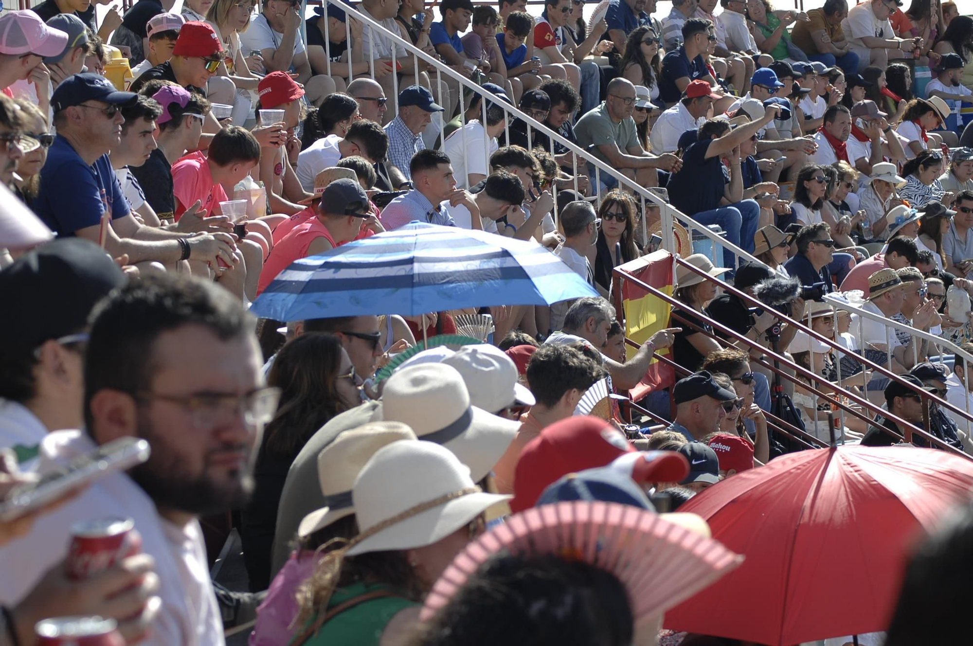 GALERÍA | Unos cuantos cortes de los arriesgados en Benavente