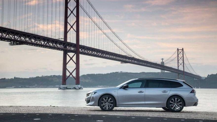 El nou Peugeot 508 SW ofereix tot un arsenal de funcions d&#039;ajuda a la conducció d&#039;última generació