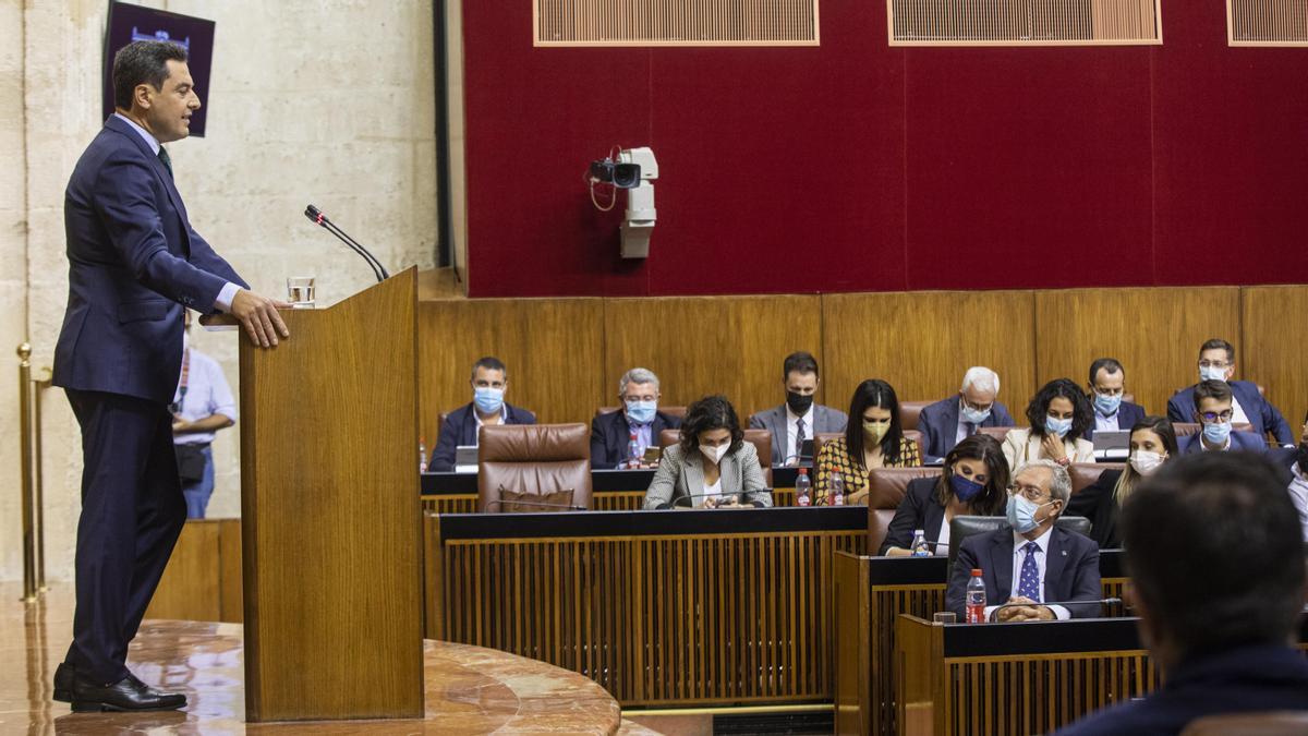 El presidente de la Junta de Andalucía, este miércoles, en el Debate del Estado de la Comunidad.