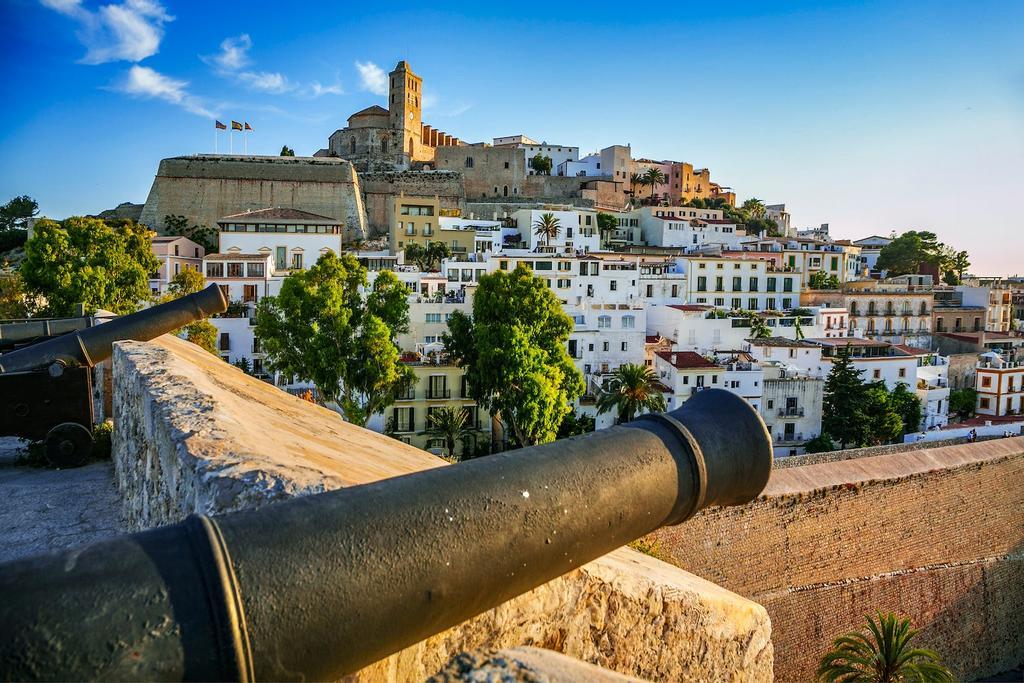 Ibiza, secretos tesoros milenarios