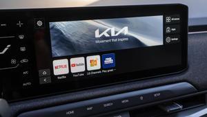 Pantalla del Kia EV3 con las aplicaciones de Netflix y Disney+ entre otras