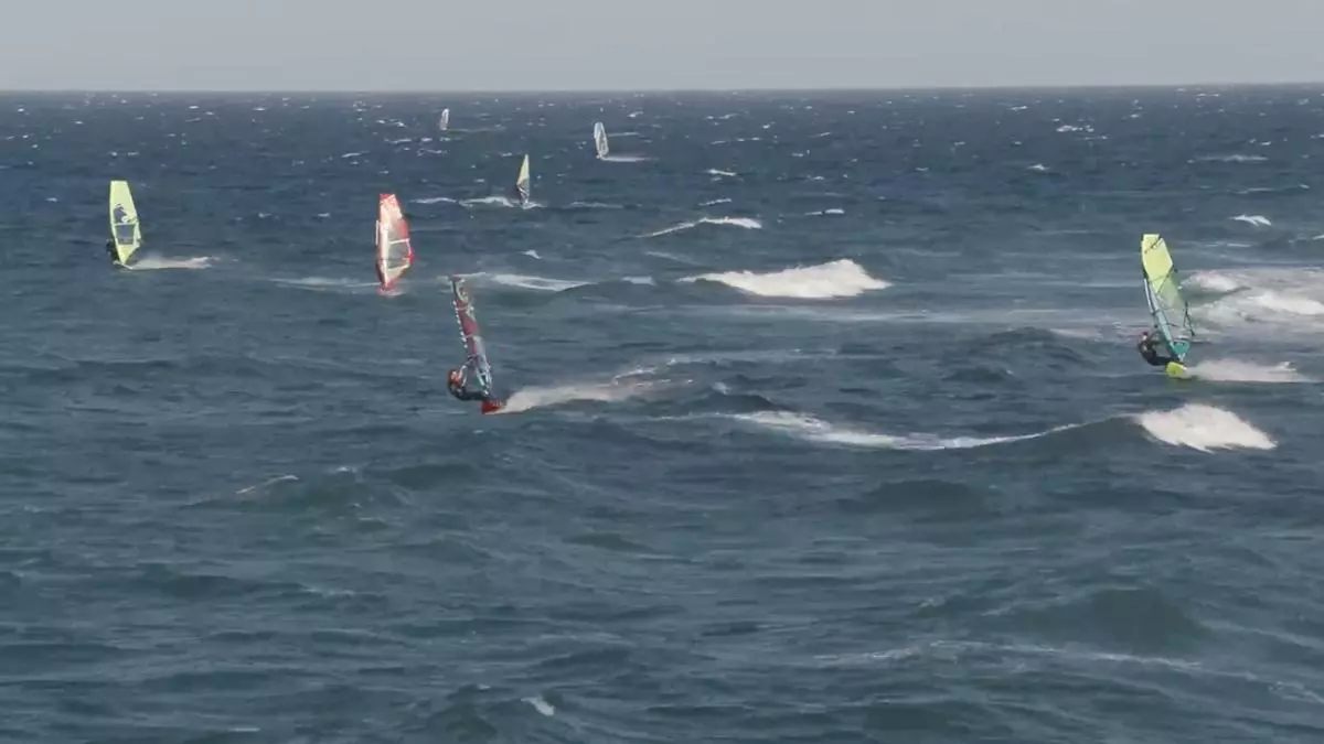Llega la fiesta del windsurf a Pozo Izquierdo