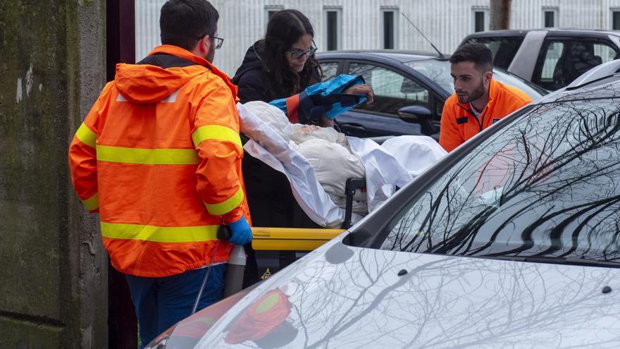 Herido en A Coruña el conductor de un patinete eléctrico al chocar en la acera con un turismo