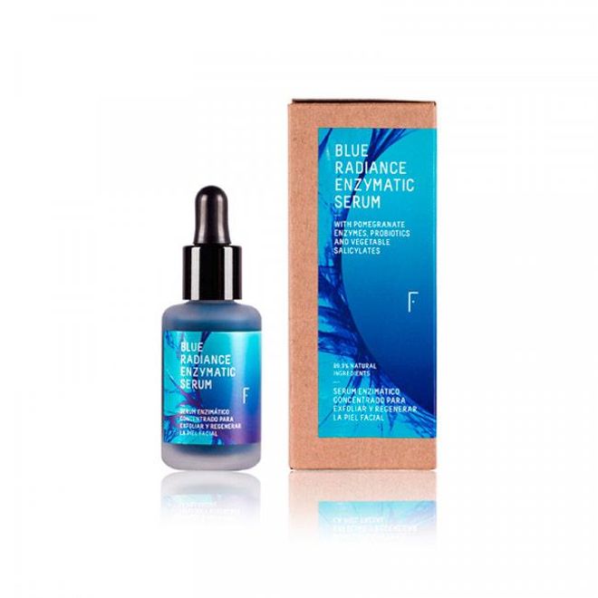 Serum exfoliante 'Blue Radiance Enzymatic Serum', de Freshly Cosmetics