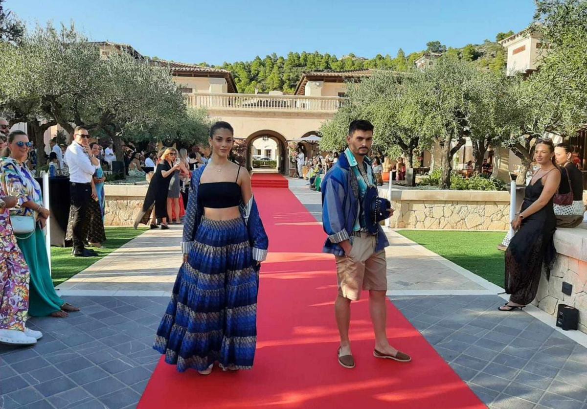 Diseños de Johnny Mesq, que abrió este Fashion Show. | M. T.