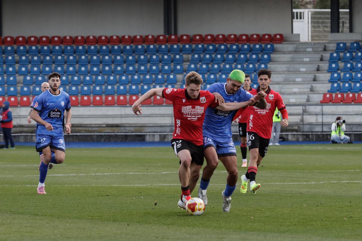 Las imágenes del Ourense - Mérida