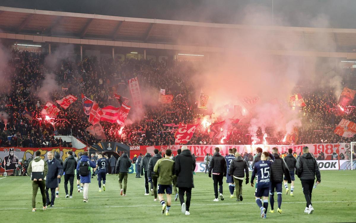 Las imágenes del Estrella Roja - Celta en Belgrado