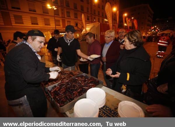 GALERÍA DE FOTOS - Éxito de la Barbacoa de ‘Mediterráneo’