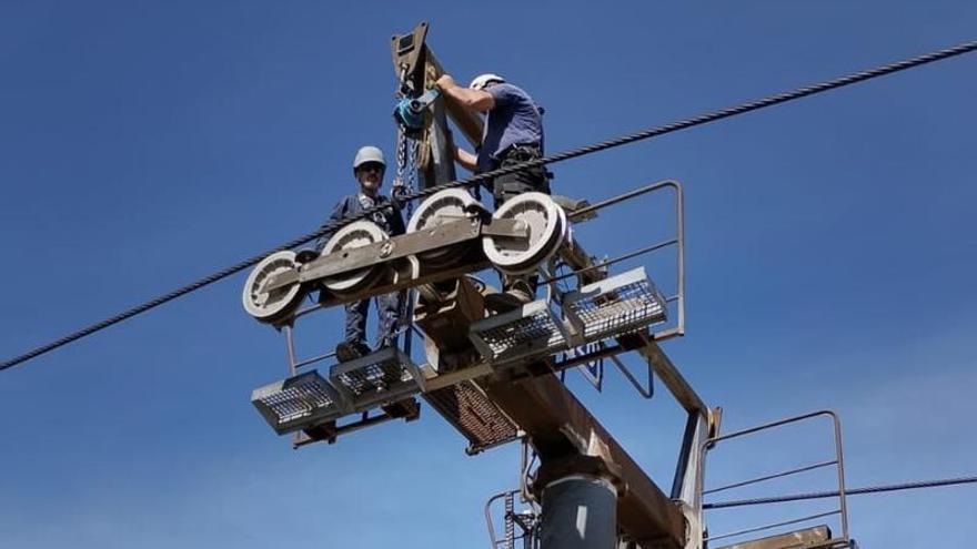Los remontes de Pajares, en pretemporada: el Principado aborda las revisiones y mantenimiento de los equipamientos