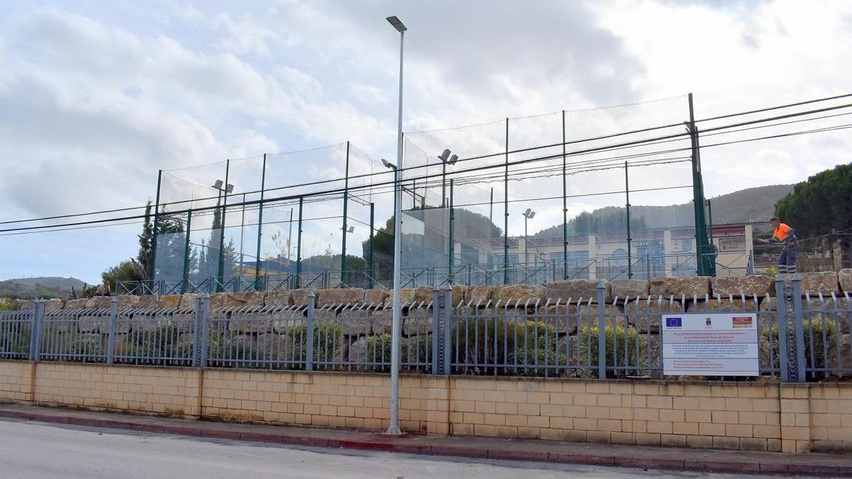 El muro de escollera permitirá construir una pantalla vegetal antirruido.