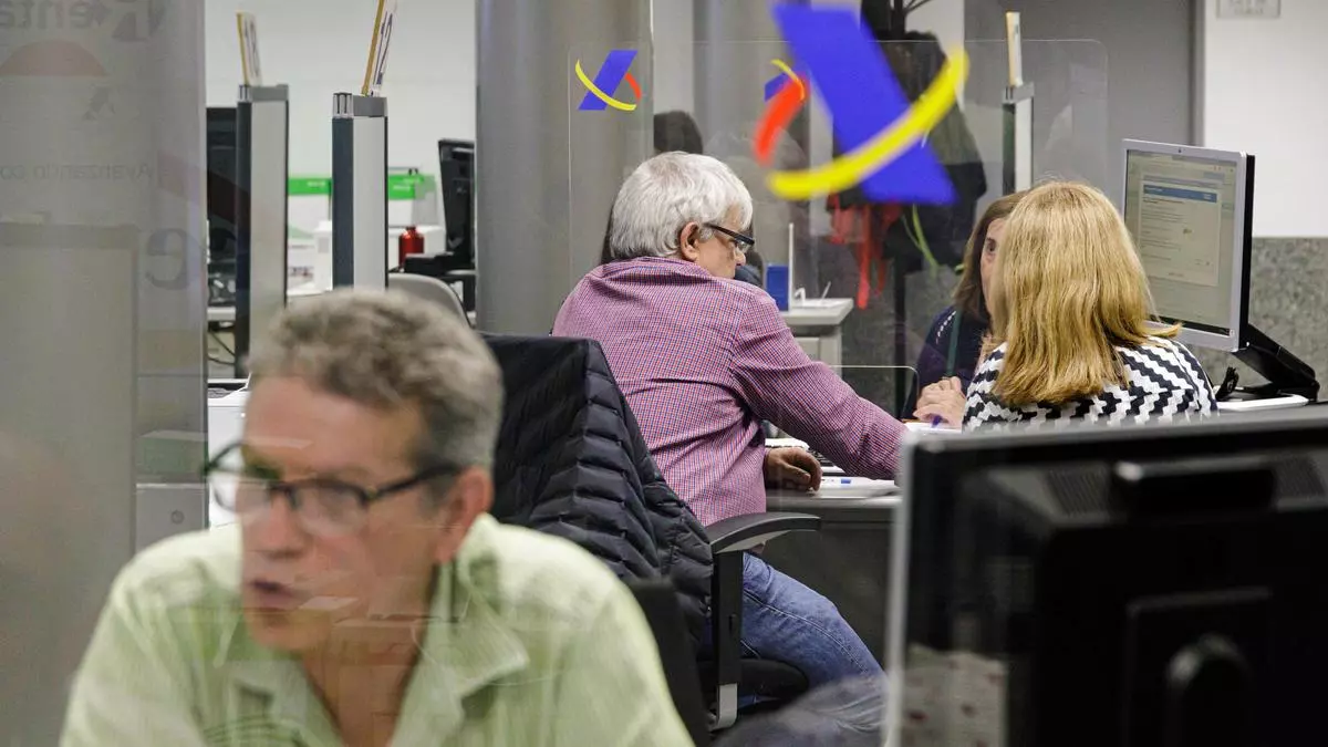 Renta 2024-25, en directo: pedir cita previa, borrador de la declaración y última hora de la campaña de Hacienda