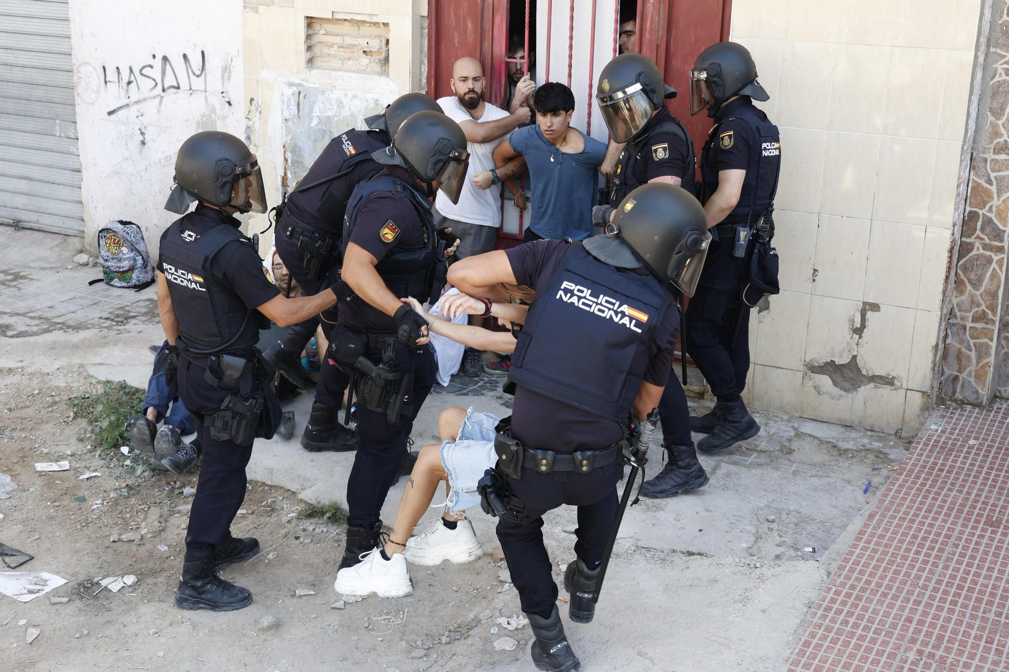 Desahucio en el barrio de Nou Alacant