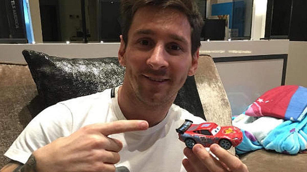 Lionel Messi, con su &quot;coche&quot;