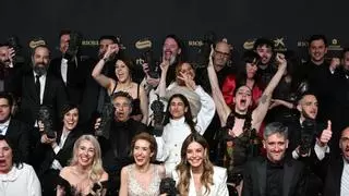 Aparecen las botellas de Rioja extraviadas y firmadas por los premiados en la gala de los Goya