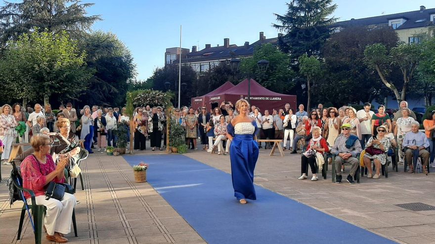 El desfile de moda por la inclusión de Llanera sin Barreras regresa a Posada este sábado