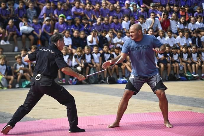 27-09-19 LAS PALMAS DE GRAN CANARIA. . LAS PALMAS DE GRAN CANARIA. Jornada de puertas abiertas de la Policía Nacional en el Parque Juan Pablo II. Fotos: Juan Castro.  | 27/09/2019 | Fotógrafo: Juan Carlos Castro