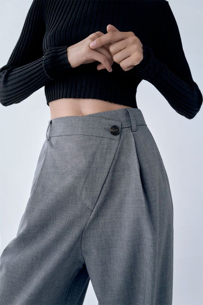 Estos nuevos pantalones de vestir de Zara son un éxito en su web porque  reducen la cintura (y son muy diferentes a cualquier otro que tengas en tu  armario) - Woman