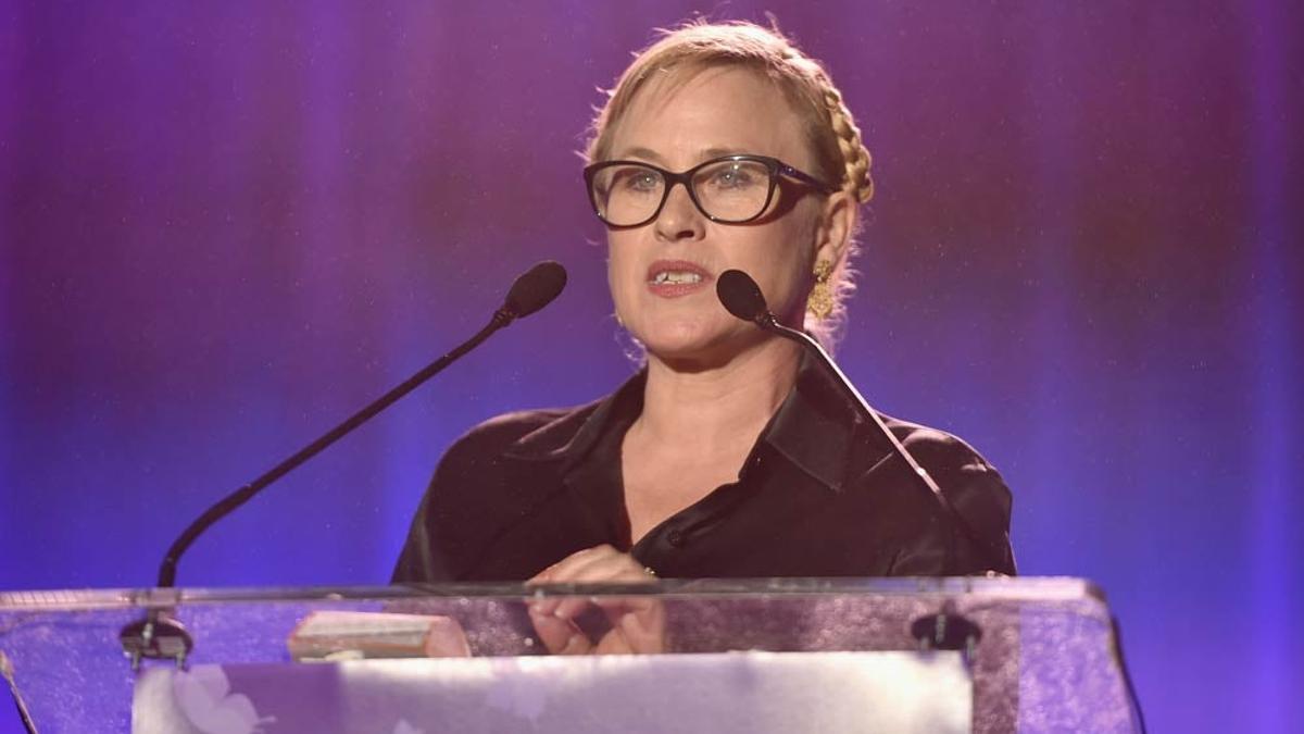 Patricia Arquette denuncia a Oliver Stone por acoso