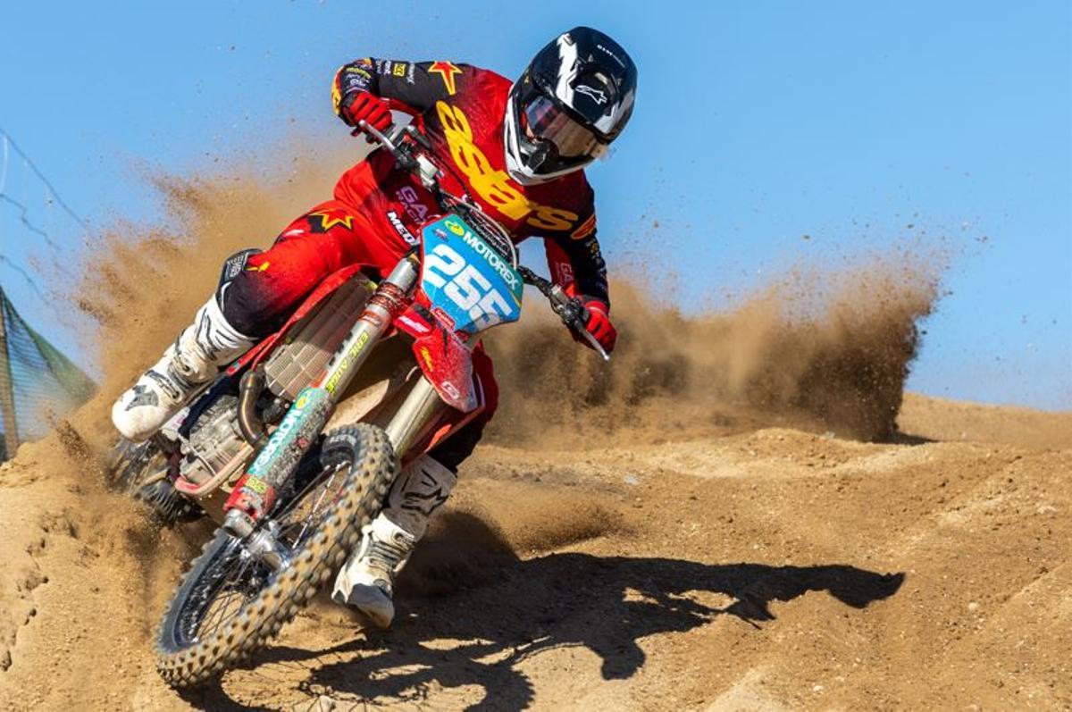 Daniela Guillén s'imposa a Mèrida en l'inici del Campional del Món MX Femení.