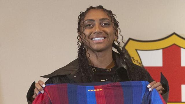 Kerolin Nicoli i l’any del final del contracte que ha firmat amb el Barça.  | MARTA PÉREZ / EFE