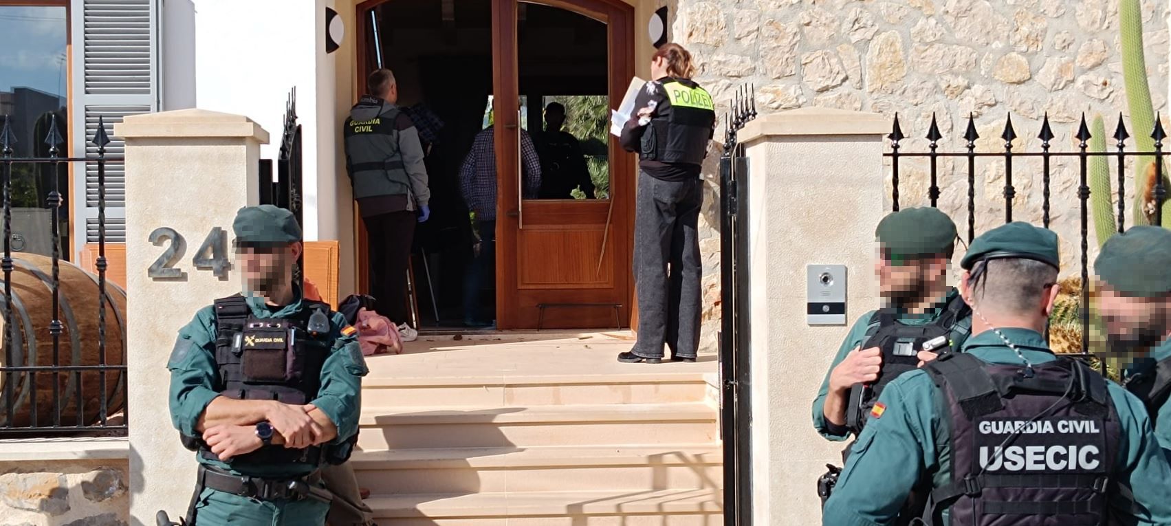 Guardia Civil y policías alemanes realizan una operación en Cala Rajada contra una organización internacional de blanqueo de dinero