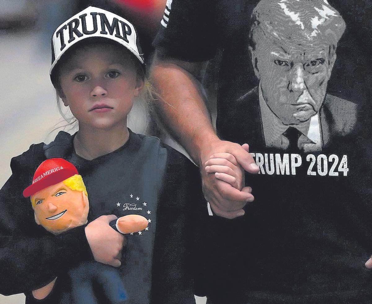 Trump es posa al capdavant de la fallida ofensiva natalista de la dreta mundial Trump es posa al capdavant de la fallida ofensiva natalista de la dreta mundial