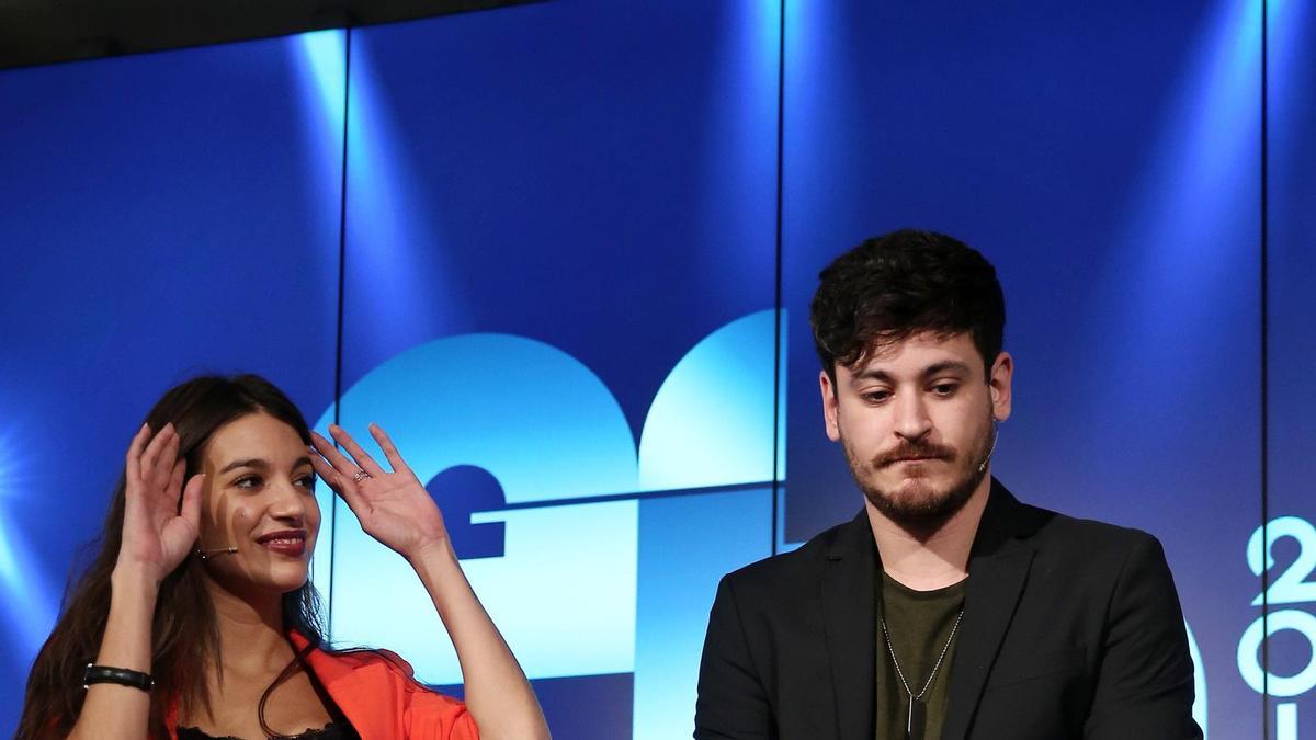 Luis Cepeda y Ana Guerra atienden a los medios de comunicación en la presentación de su gira